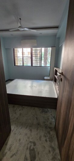 2 BHK Apartment For Rent in Hiranandani Gardens Glen Gate