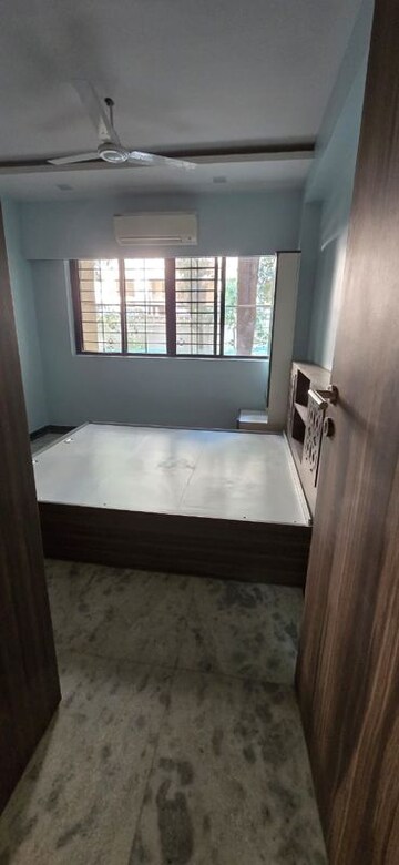 Bedroom in 2 BHK Apartment at Hiranandani Gardens Glen Gate, Powai – for Rent