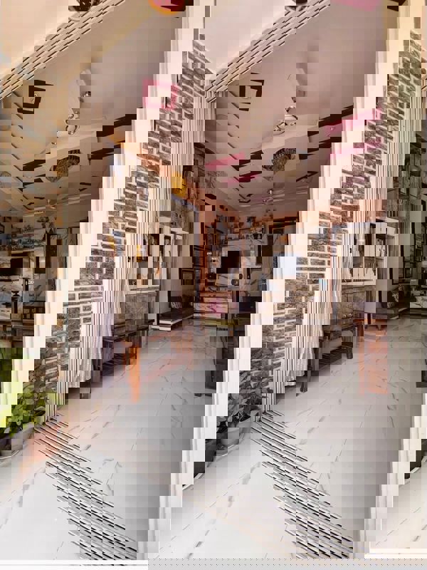 1.5 BHK + Servant Room,Extra Room Apartment For Sale in Balkrishna Kunj CHS