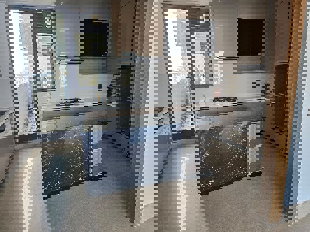 4 BHK + Servant Room,Extra Room Apartment For Sale in ABA County 107