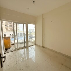 2 BHK + Extra Room Apartment For Rent in Pareena Micasa