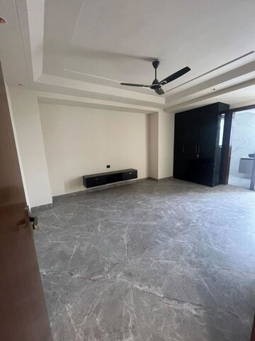 3 BHK Builder Floor For Sale in Vikas Puri