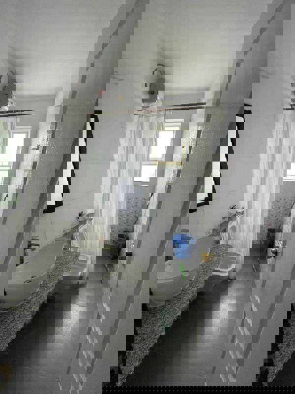 2 BHK Apartment For Rent in Clover Acropolis