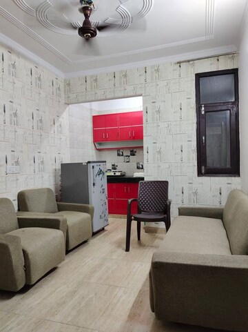 Master Bedroom in 1 BHK Apartment at Chattarpur – for Rent