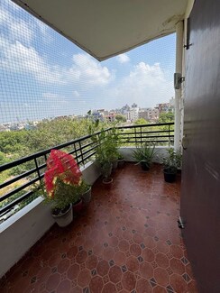 3.5 BHK + Pooja Room Apartment For Rent in Royal Residency Gurgaon