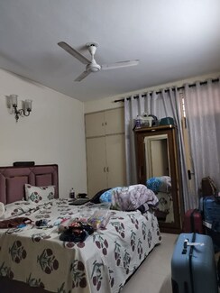 4 BHK + Servant Room Penthouse For Sale in Huda CGHS