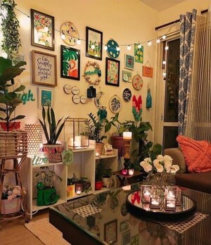 Room in  Pg at Vibhuti Khand – for Rent