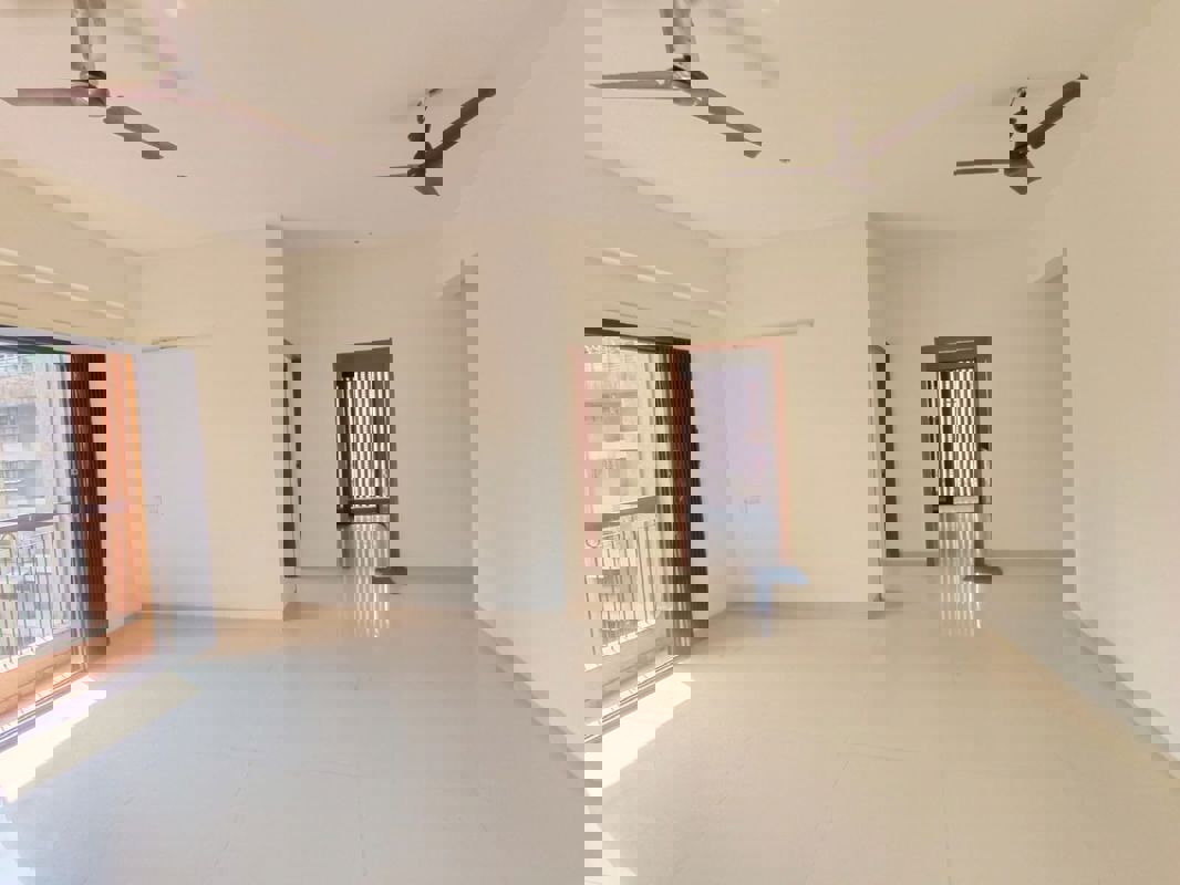 2 BHK Apartment For Rent in Lucky House