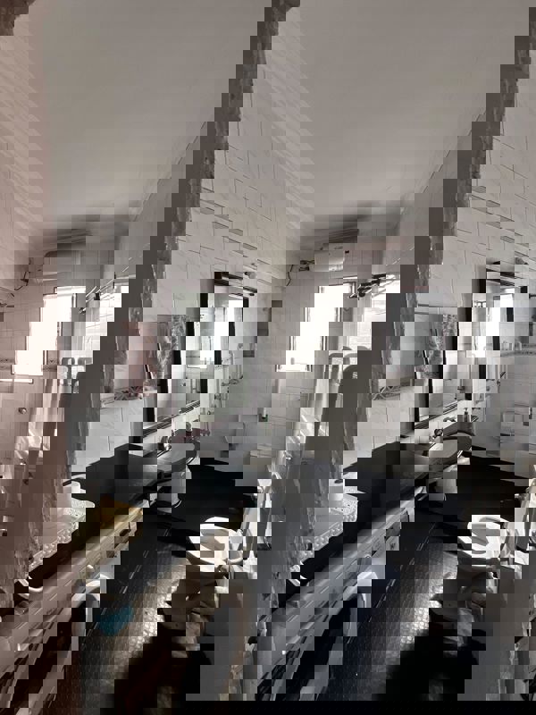 3 BHK + Servant Room Apartment For Sale in Cuffe Parade