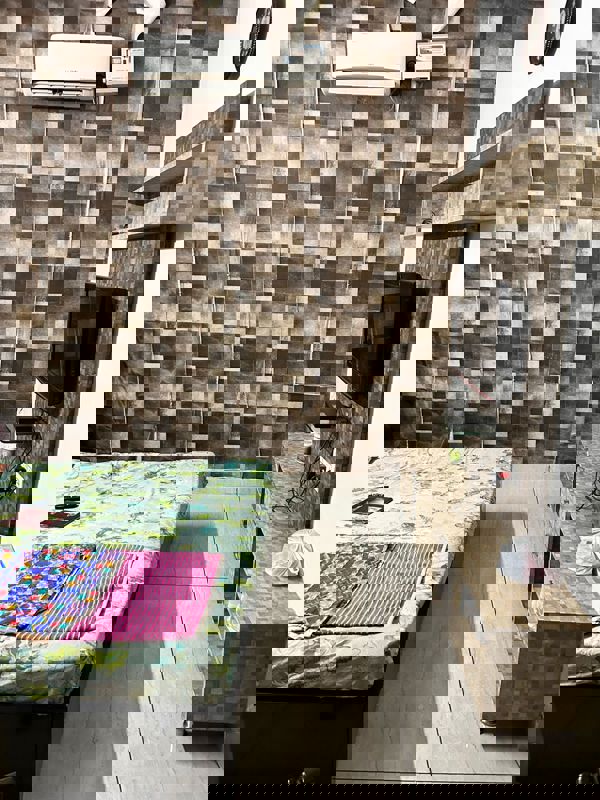 1 BHK Builder Floor For Rent in Sector 14