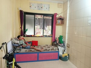 1 RK Apartment For Rent in Bindra Complex, Andheri East