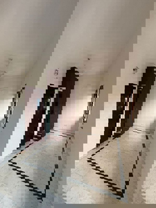 2 BHK Apartment For Rent in Greater Kailash