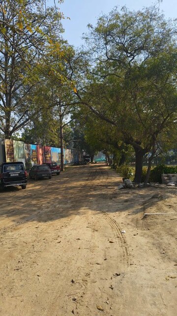 Parking in 3 BHK Apartment at Aradhyam Spa City, Meerut Road – for Sale