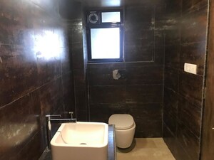 Bathroom in 3 BHK Villa at Dadar East – for Sale