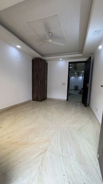 Room in 3 BHK Builder Floor at Chattarpur – for Rent