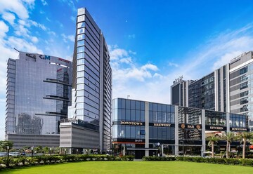  Office Space For Rent in Golf Course Extension