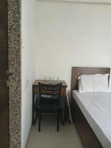 Room in  Pg at Sector 20b Airoli – for Rent