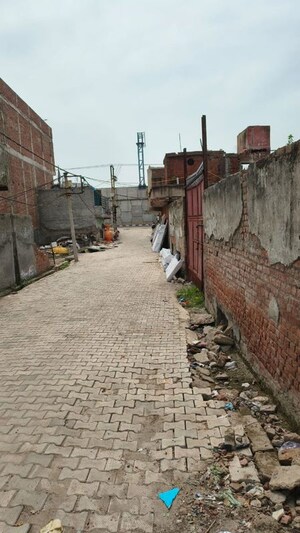  Plot – Exterior View View at Dlf Ankur Vihar - for Sale