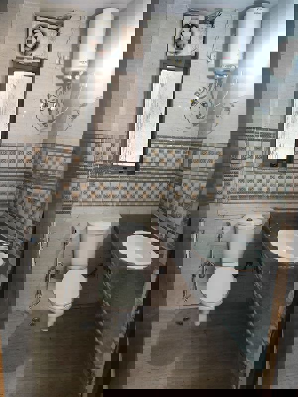 2 BHK Apartment For Sale in Unitech Uniworld Gardens