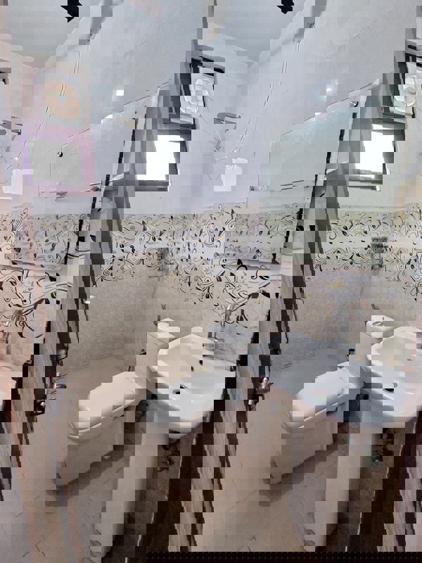 3 BHK + Servant Room Apartment For Sale in DLF The Carlton Estate