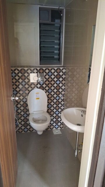 Bathroom in 1 BHK Apartment at Dosti Greater Thane, Kalher – for Rent