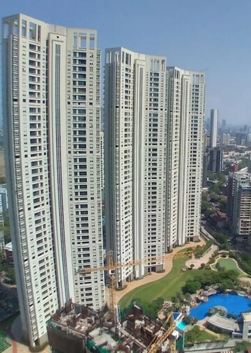 5 BHK Apartment For Rent in K Raheja Vivarea, Mahalaxmi