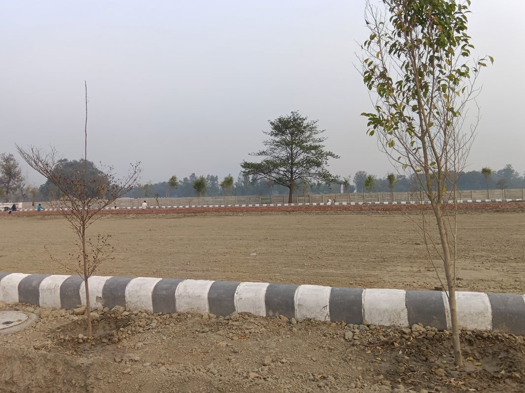 Plot For Sale in Krishna Iscon Valley