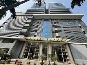  Office Space For Rent in Remi Commercio, Andheri West