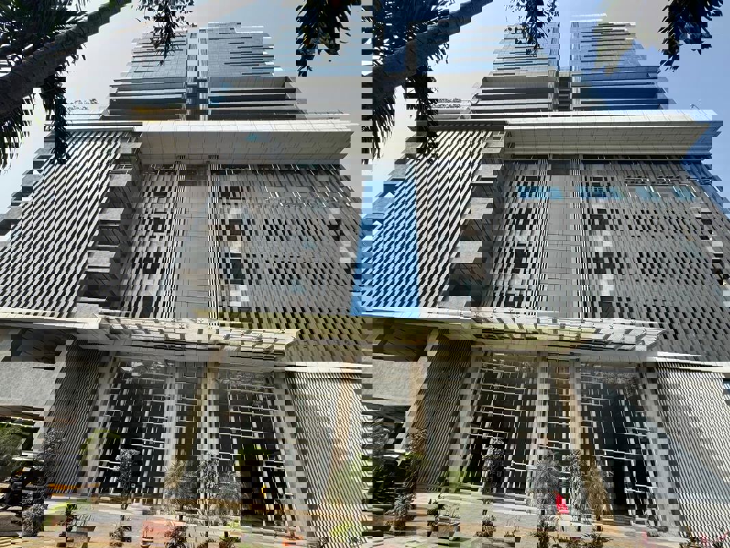 Office Space For Rent in Remi Commercio