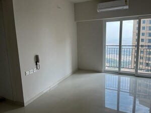 2 BHK Apartment For Rent in Vijay Orovia, Ghodbunder Road