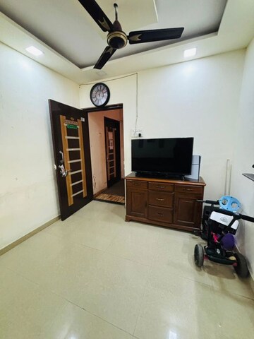 Living Room in 1.5 BHK Apartment at Muktistar Mannat Garden Complex, Taloja – for Sale