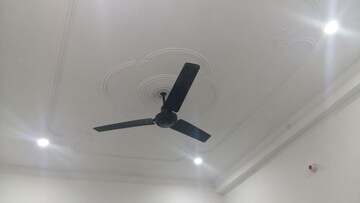 Furnished Amenities in 5 BHK Villa at Babatpur – for Sale