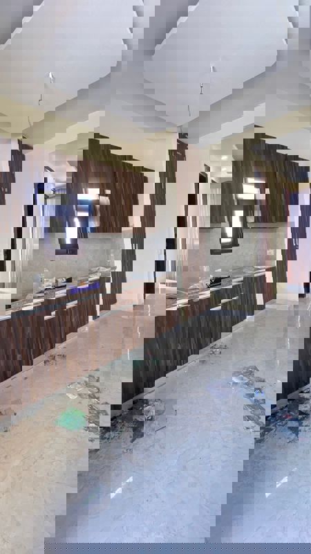 1 RkBuilder Floor For Rent in Saket