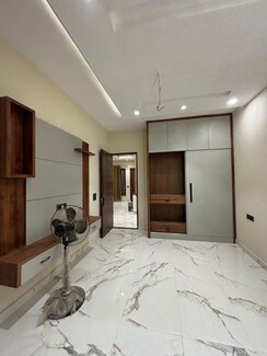 4 BHK + Pooja Room,Servant Room,Study Room,Extra Room Independent House For Sale in Sector 124