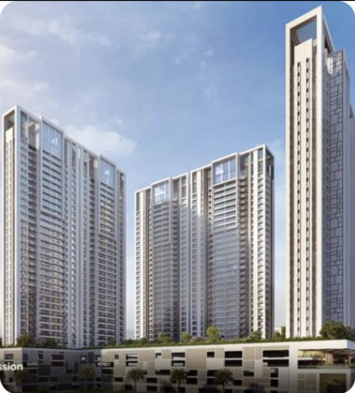 5 BHK + Pooja Room Apartment For Sale in Sheth Avalon