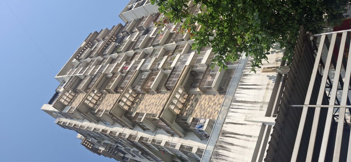 2 BHK 1263 Sq.Ft. Apartment in Pyramid I Signature Height