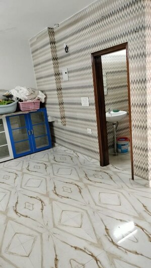 Bathroom in 1 RK Builder Floor at Rohini Sector 8 – for Rent