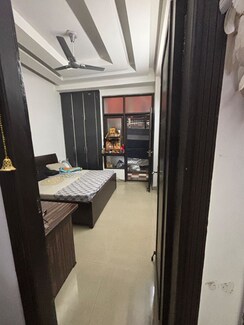 3 BHK Builder Floor For Rent in Kamras Apartment