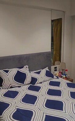 4 BHK + Pooja Room,Servant Room,Study Room,Extra Room Apartment For Rent in Palm Hills