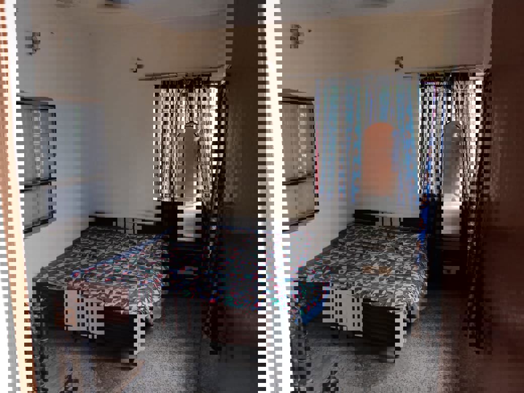 1 RkApartment For Rent in Mayur Vihar