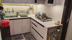 2 BHK Builder Floor For Rent in Kanha Apartments Indirapuram