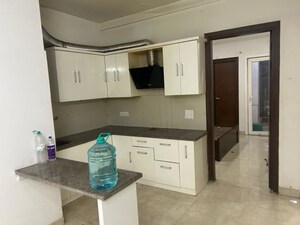 Kitchen in 2 BHK Builder Floor at Kamras Apartment, Indrapuram – for Rent