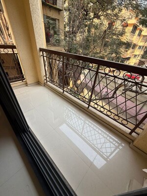 Balcony in 3 BHK Apartment at Manohar Mahal, Panch Pakhadi – for Rent