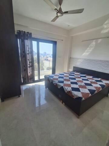 Bedroom in 2 BHK Builder Floor at Unitech Infospace, Sector 21 – for Rent