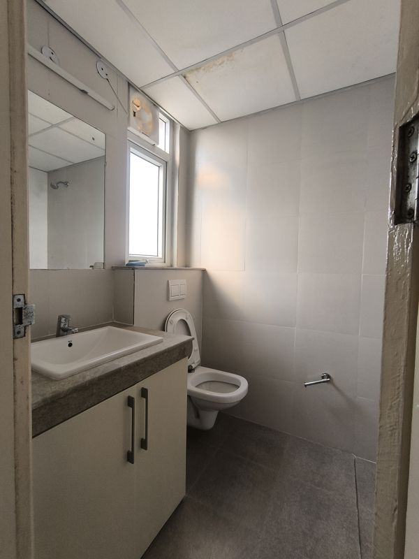 3 BHK + Pooja Room,Servant Room,Extra Room Apartment For Rent in Conscient Heritage Max