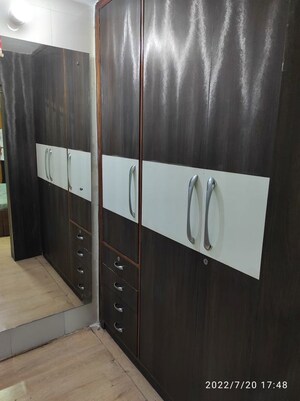 Room in 3 BHK Builder Floor at Sunshine Enclave, Vip Road – for Rent