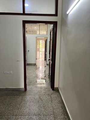 2 BHK Builder Floor For Rent in Lajpat Nagar ii