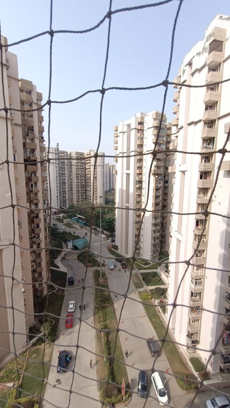 2 BHK + Extra Room Apartment For Rent in Ajnara Grand Heritage