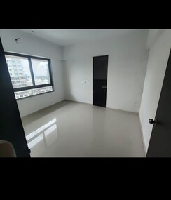 2 BHK Apartment For Sale in Lotus Unity
