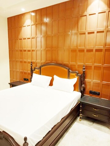 Bedroom in 5 BHK Independent House at Vaishali Nagar – for Sale